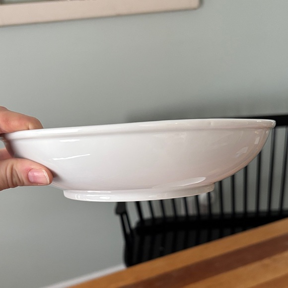 Set of White Ceramic Bowls - Picture 6 of 13